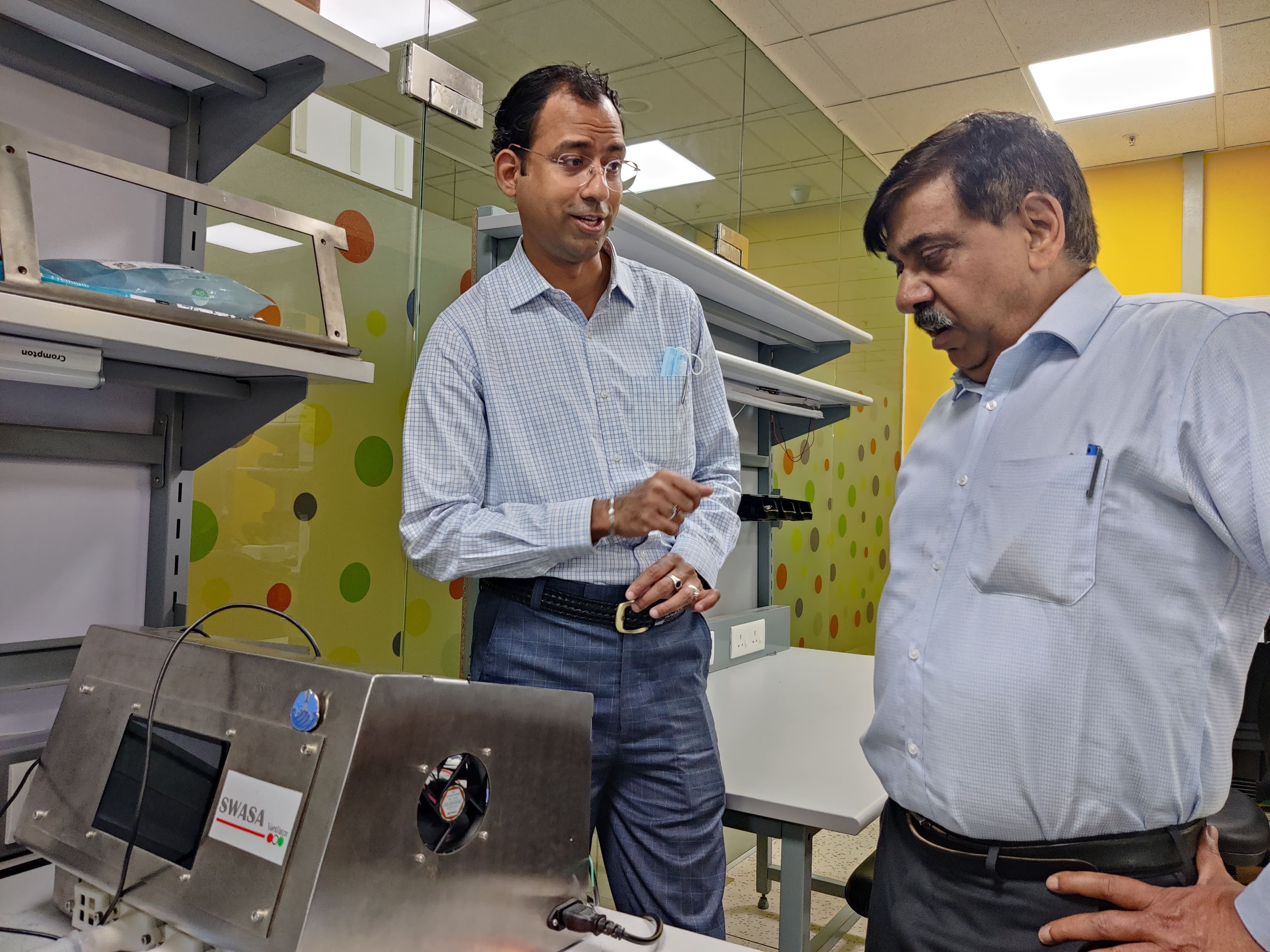 Mr. Upendra Prasad Singh - Minister of Textiles with Dr Jitendra Sharma at AMTZ | Health Care Medical Technology in India