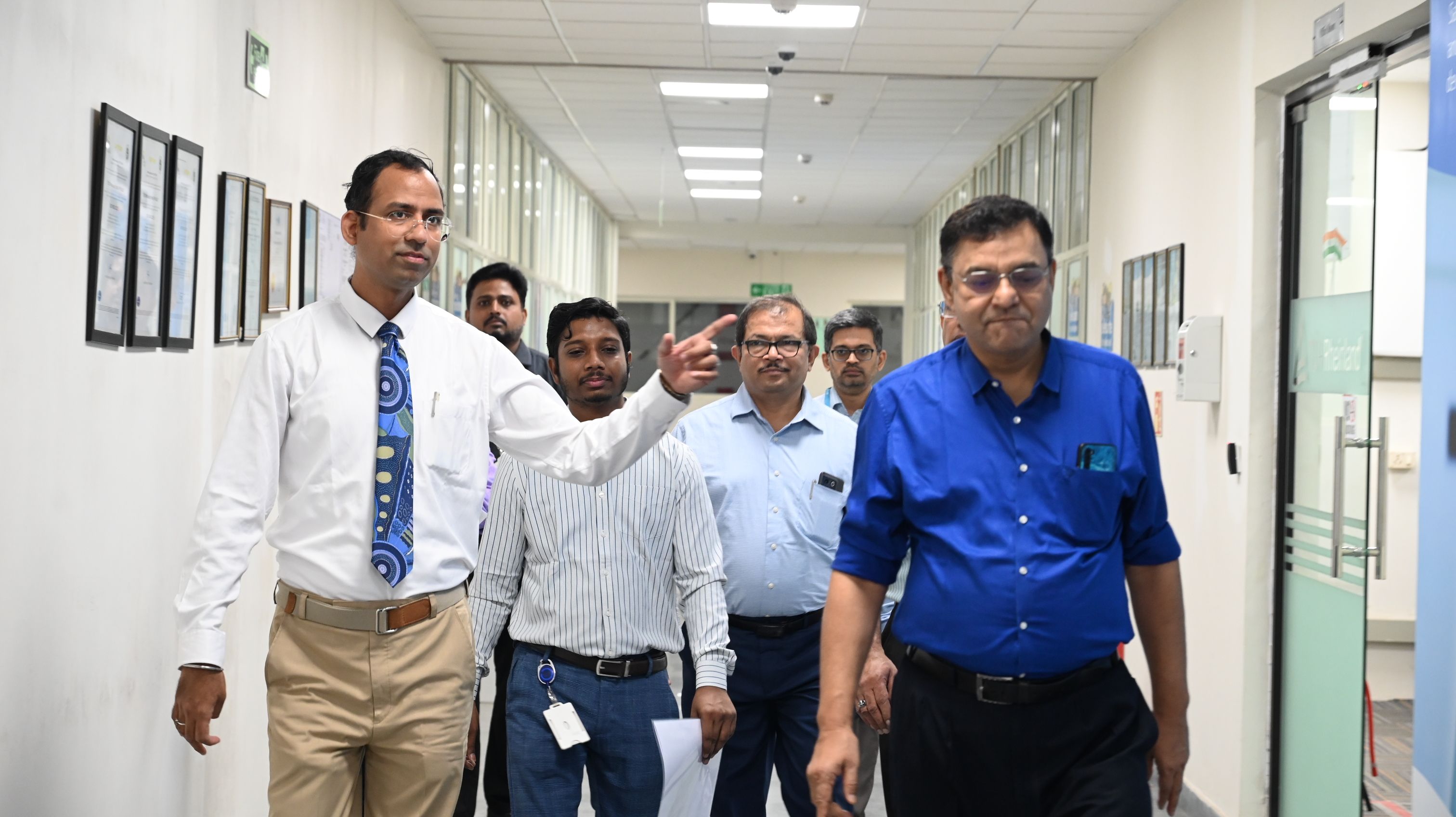 Shri Pramod Kumar Tiwari, Director General of the Bureau of Indian Standards, collaborates with Dr. Jitendra Sharma at AMTZ to advance medical and healthcare technology in India